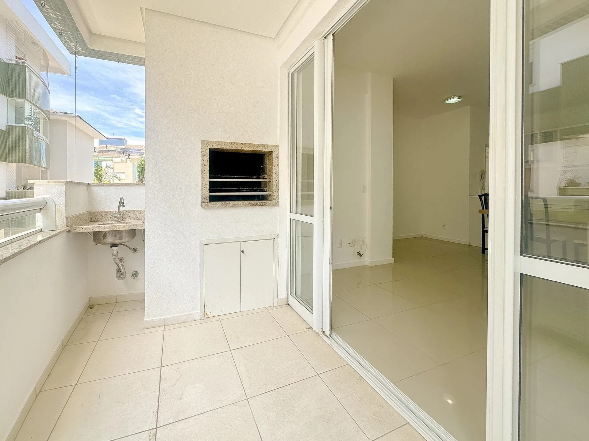 Apartamento mobiliado, 64 m², com varanda gourmet — photo 41