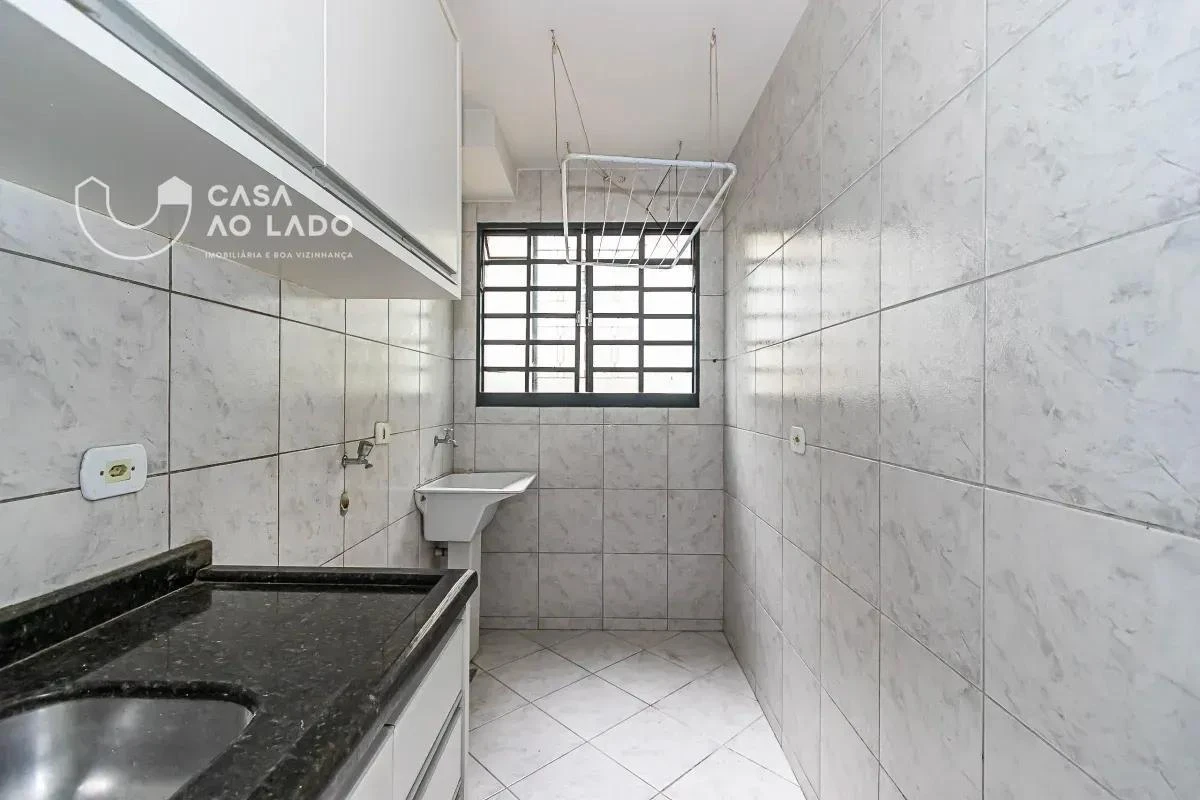 Apartamento com piso de madeira ou laminado, Tingui — photo 5
