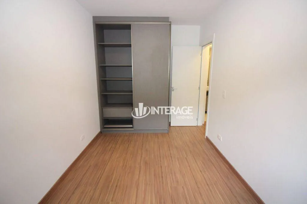 Apartamento de 2 dormitórios com varanda e 1 vaga — photo 19