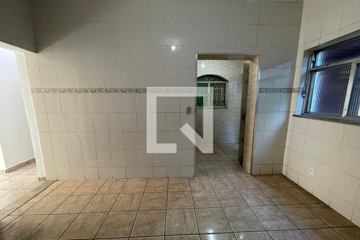 Casa para alugar com 4 quartos, varanda e quintal — photo 66