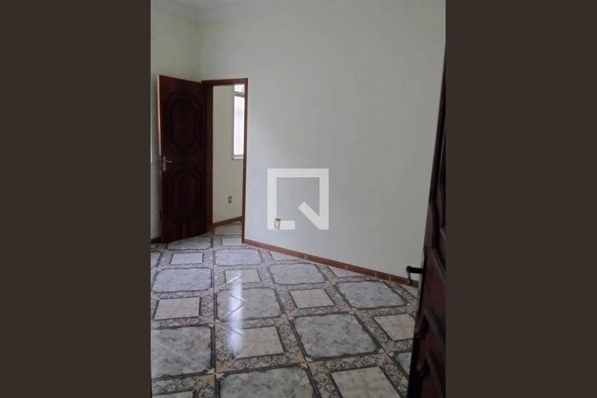 3-bedroom apartment, 1 with its own bathroom, 85 m² — photo 8