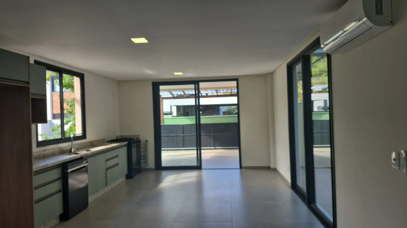 Casa de 3 dormitorios con balcón gourmet — photo 3