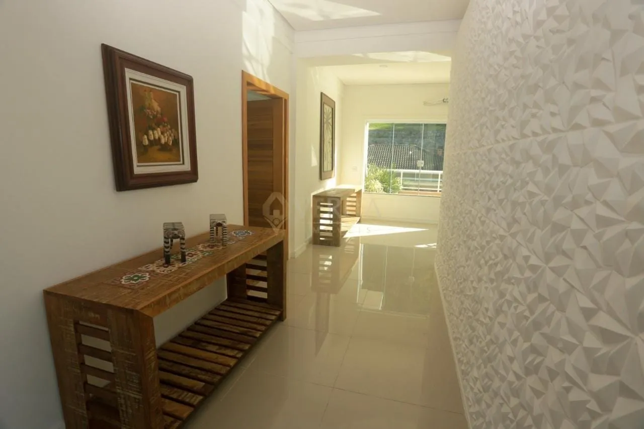 House with 7 bedrooms and 10 baths, 3200 m² and pools — photo 50