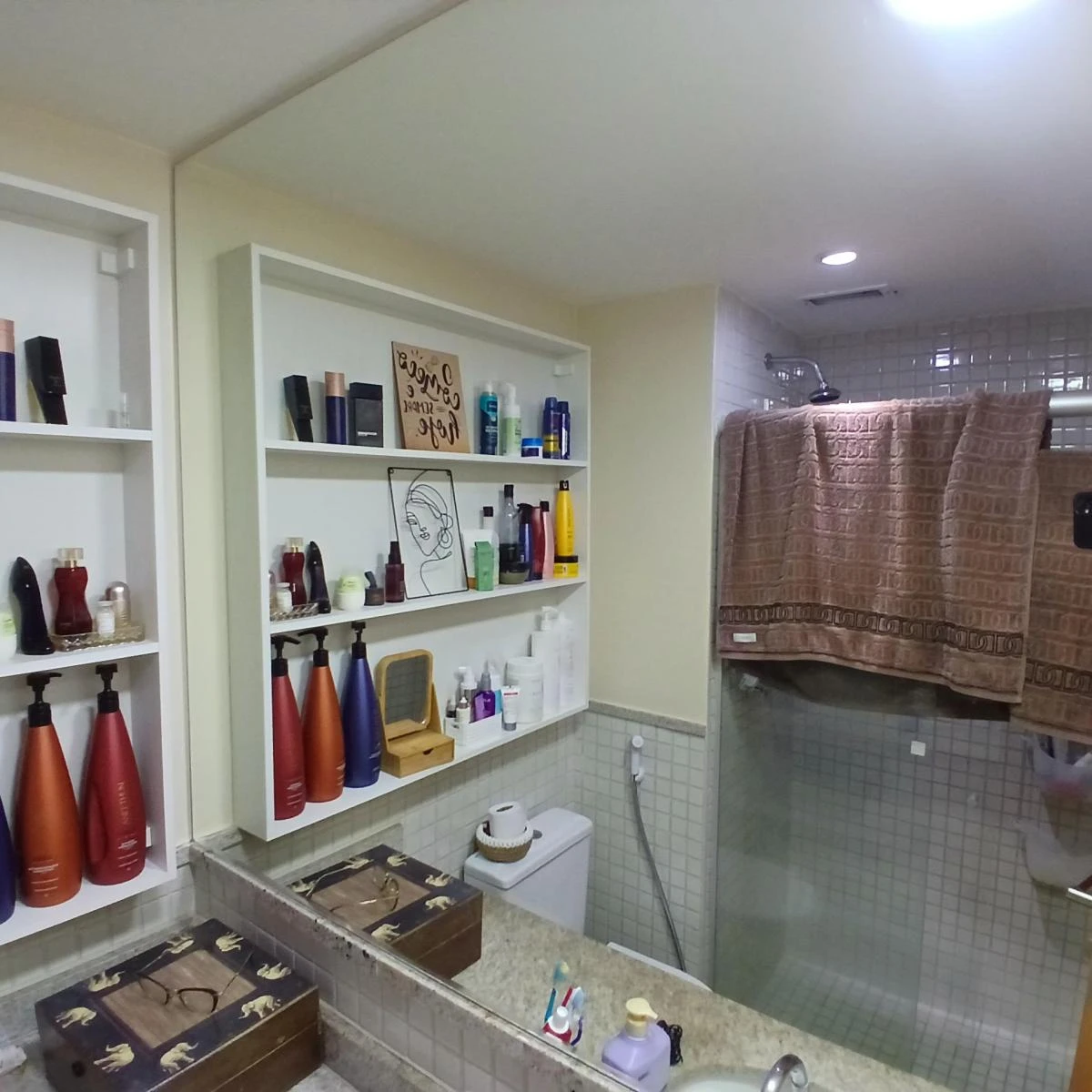 Mountain view in a 3-bedroom apartment, 83 m² — photo 33