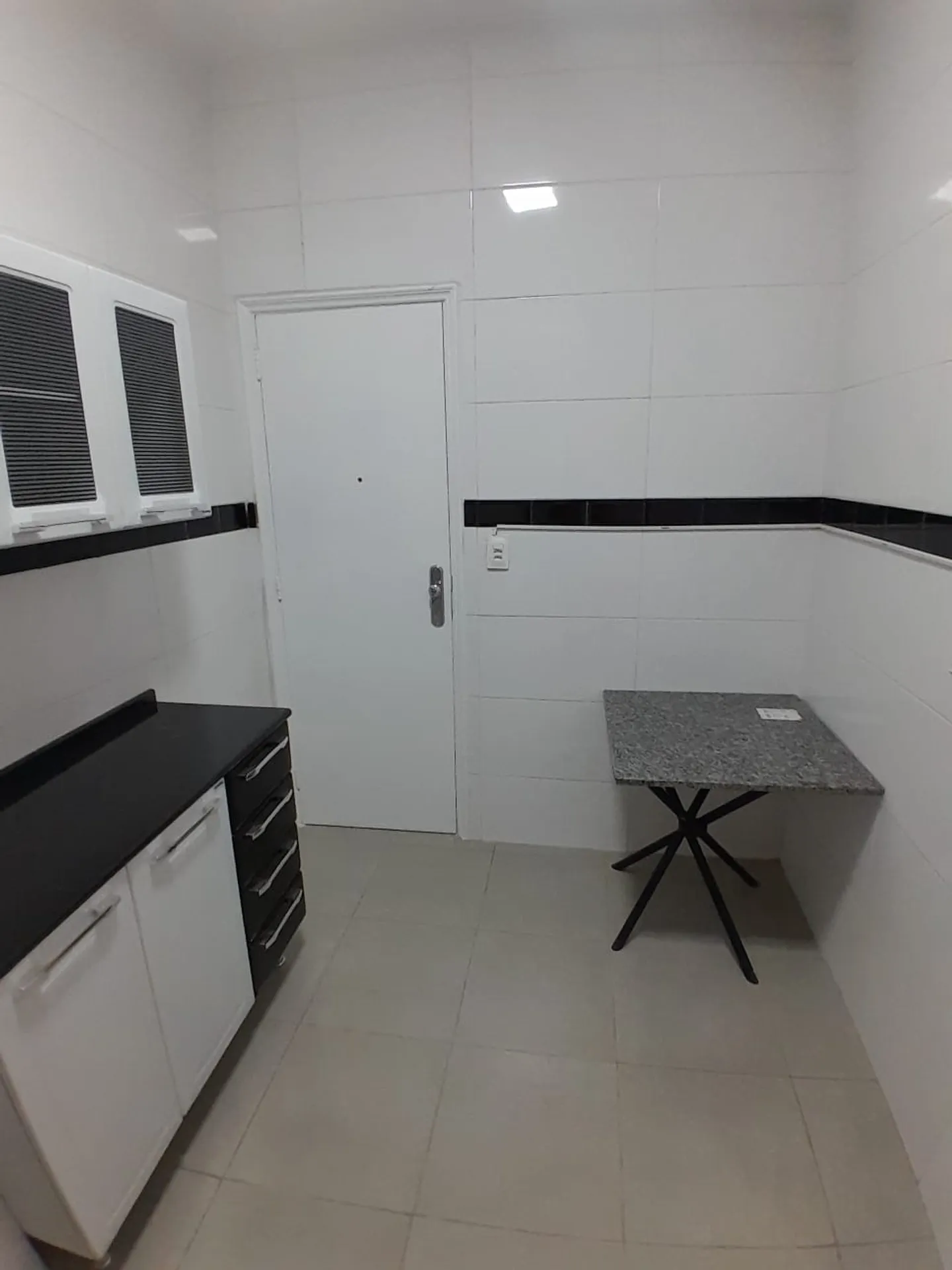 Departamento de 3 dormitorios con piso de madera o laminado — photo 13