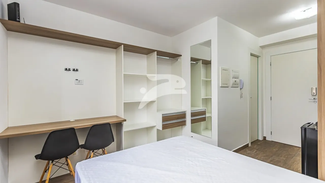 Furnished 1-bedroom apartment with kitchenette — photo 8