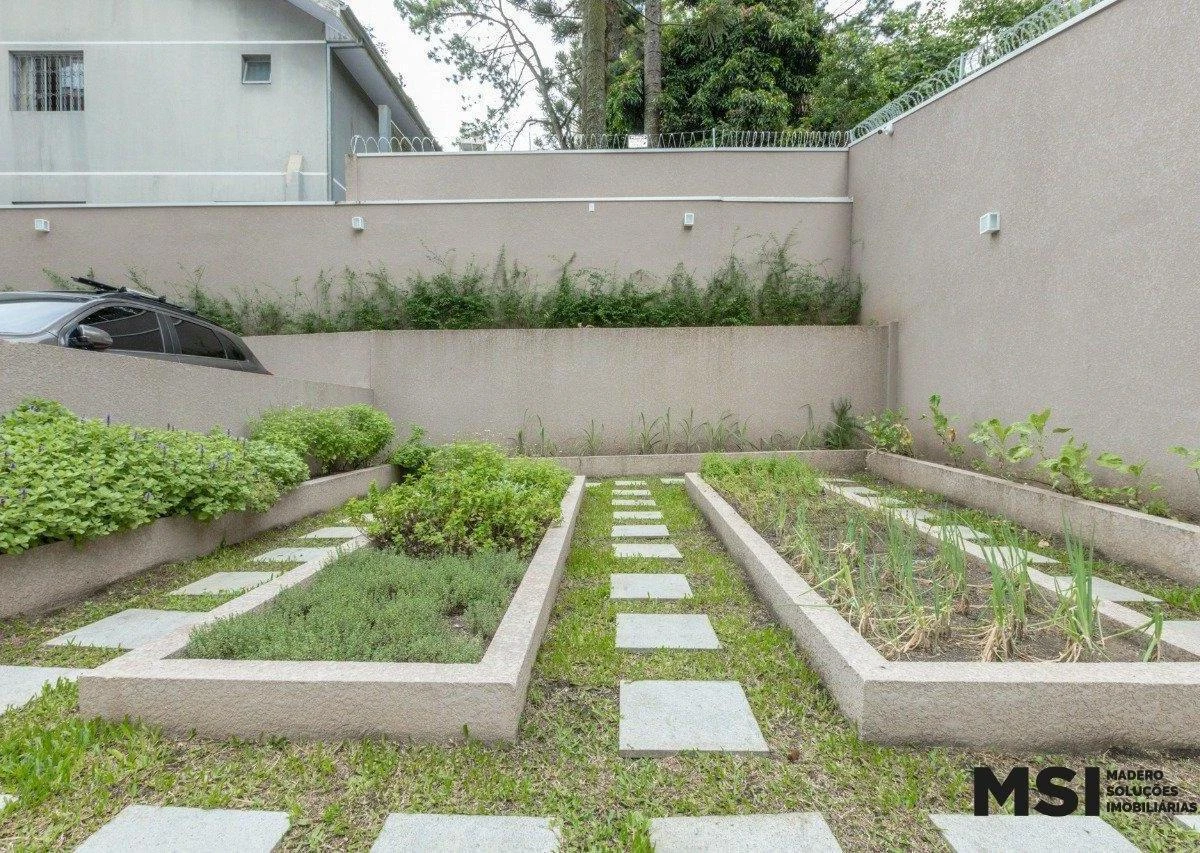 Балкон с грилем и 1 спальня: квартира 21 м² — photo 32
