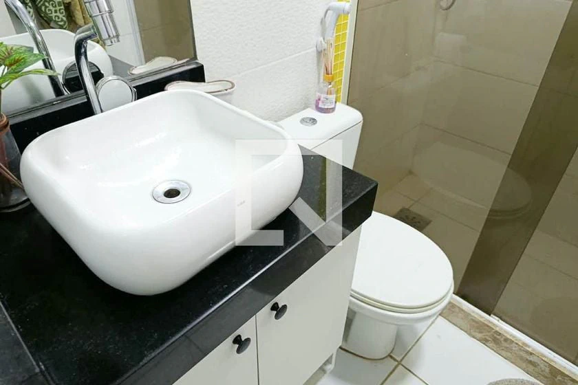 2-bedroom house for rent with a gas stove kitchen — photo 5