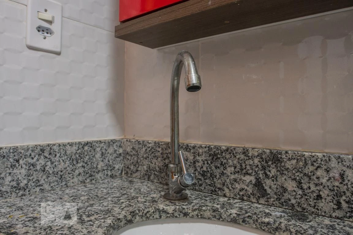 Washing machine in a one-bedroom apartment, 35 m² — photo 10