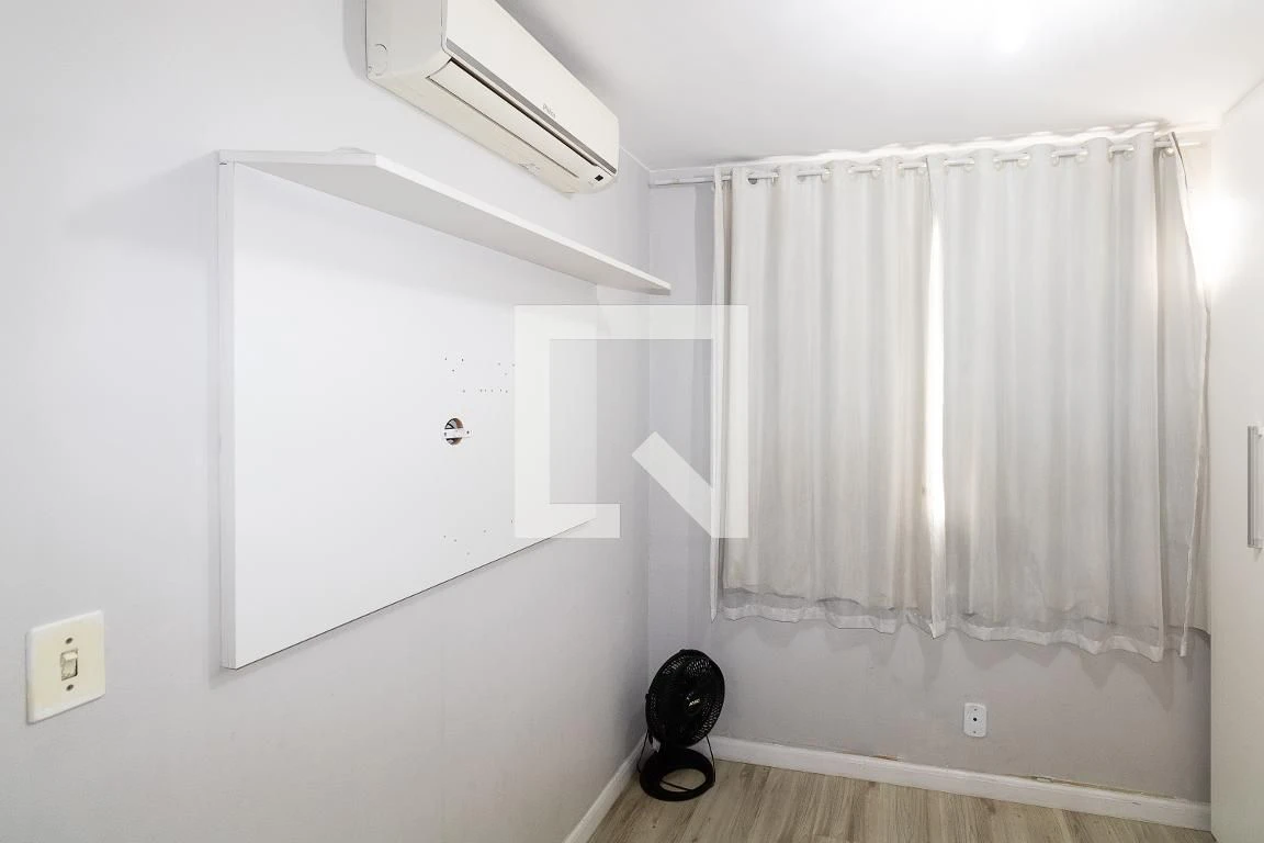 Деревянный пол или ламинат и 2 спальни: квартира 44 м² — photo 13