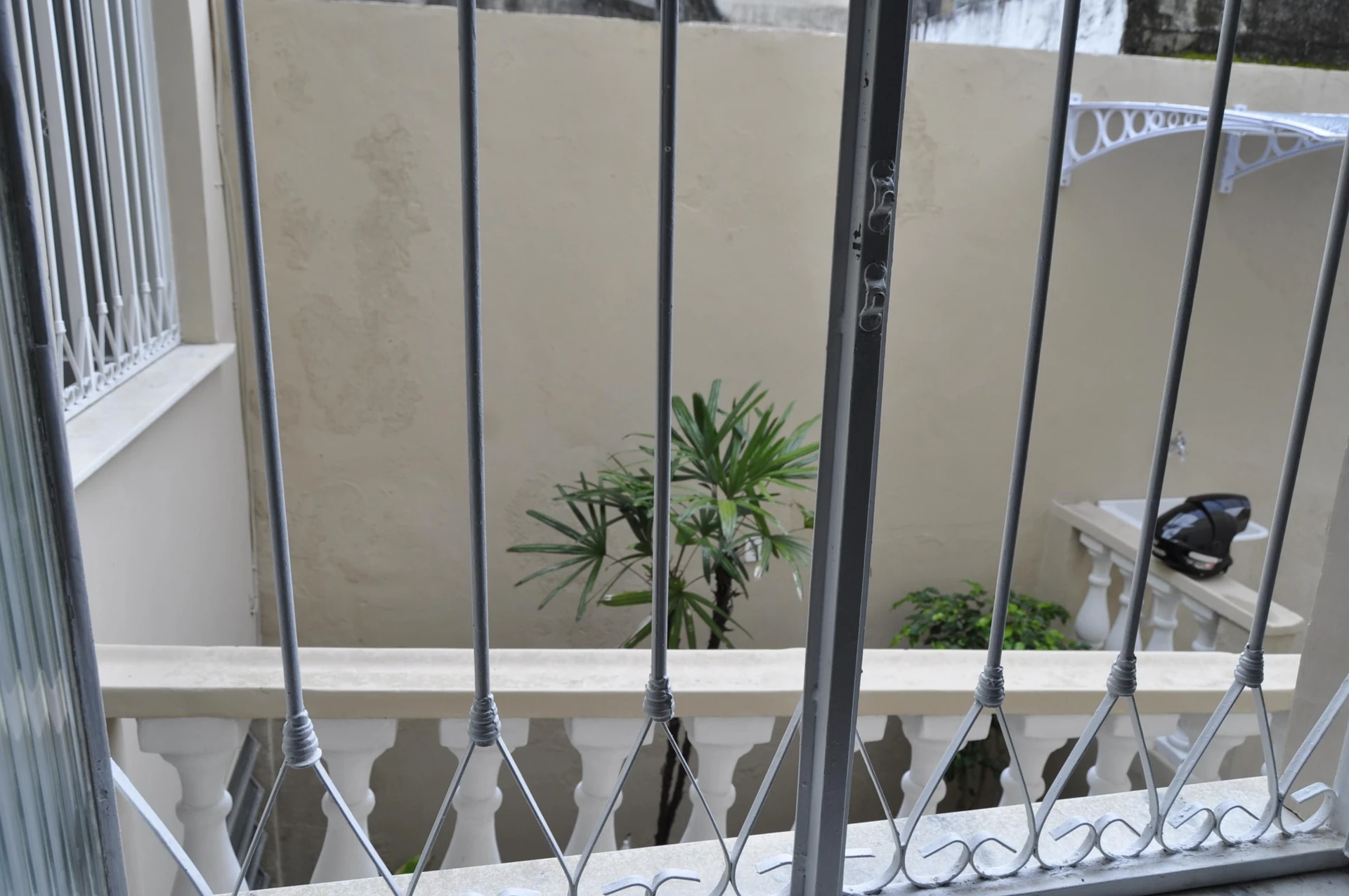 2-bedroom house with a garden — photo 25