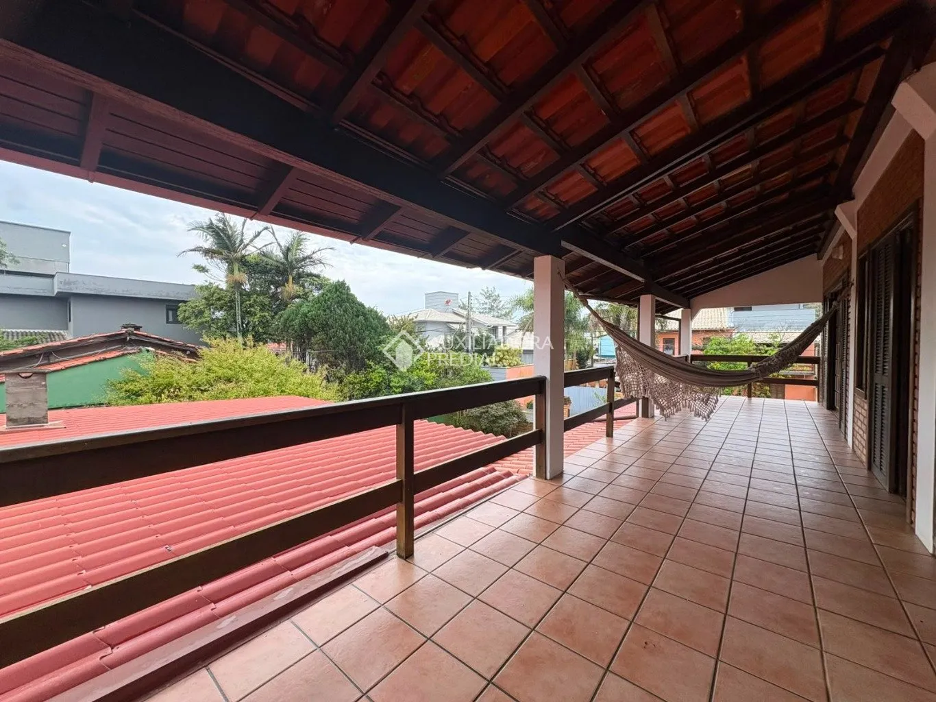 Furnished house with 2 bedrooms and 2 parking spots — photo 18