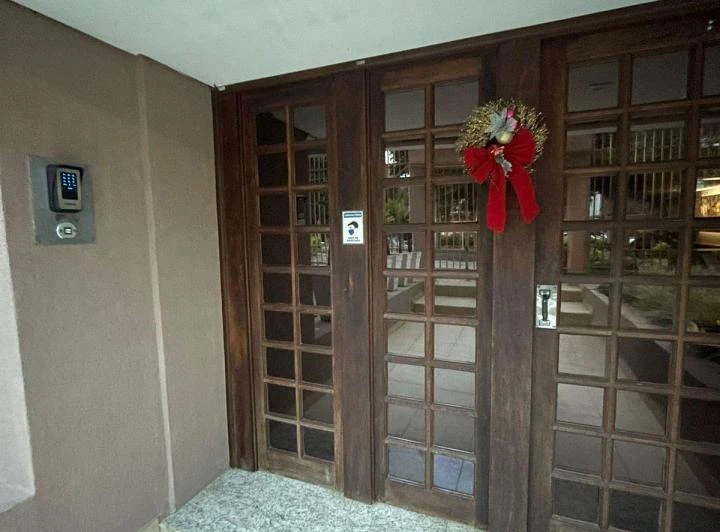 110 m² apartment with 3 bedrooms and 1 covered parking space — photo 6
