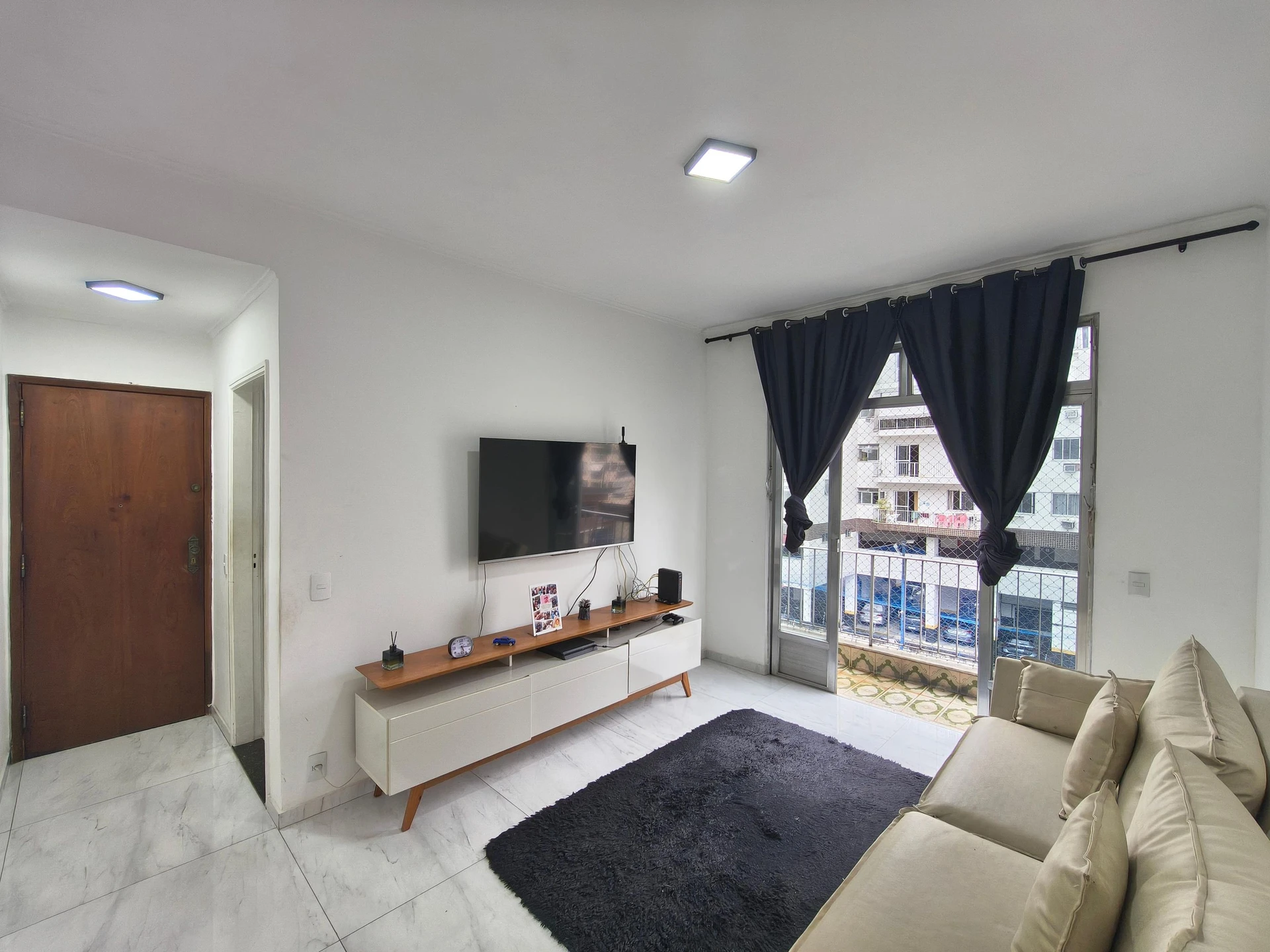 Apartment with 2 bedrooms and a balcony — photo 7