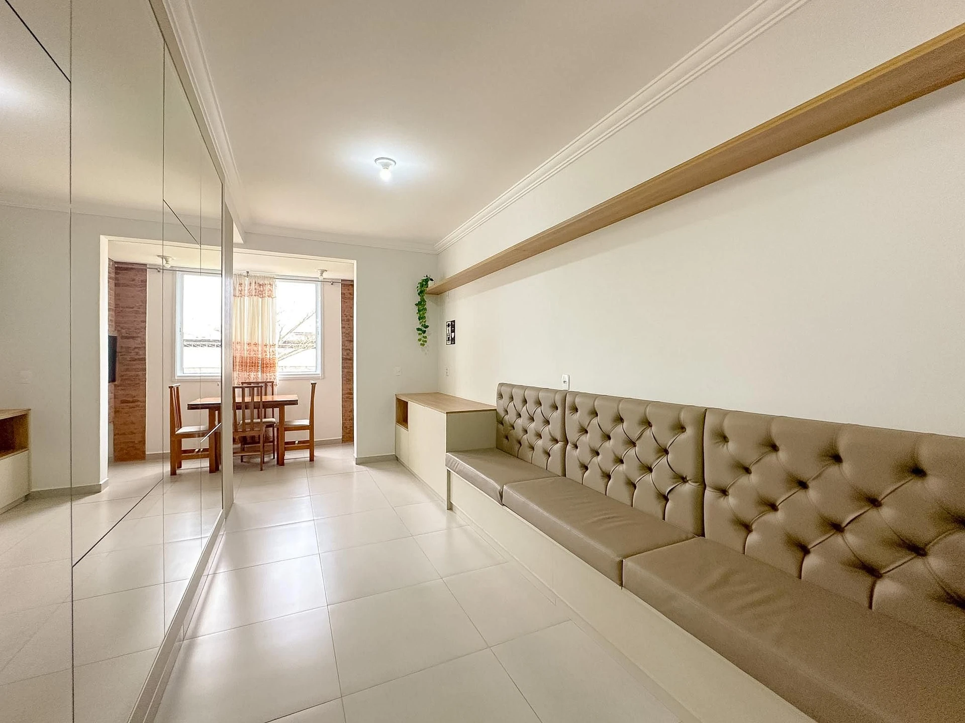 2-bedroom apartment, 1 with its own bathroom, 60 m² — photo 27