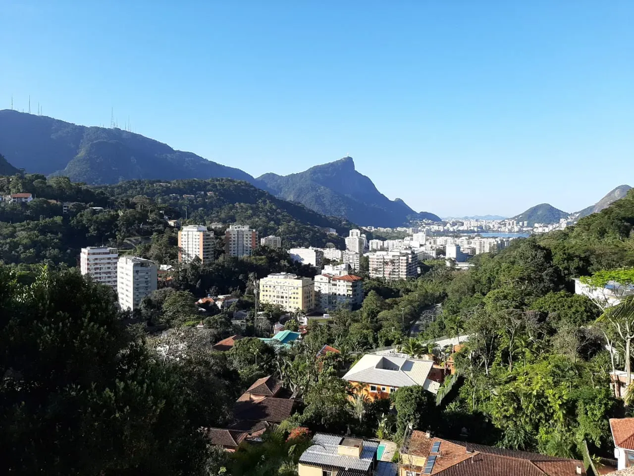 Casa mobiliada de 930 m² com 4 suítes e 8 banheiros — photo 31