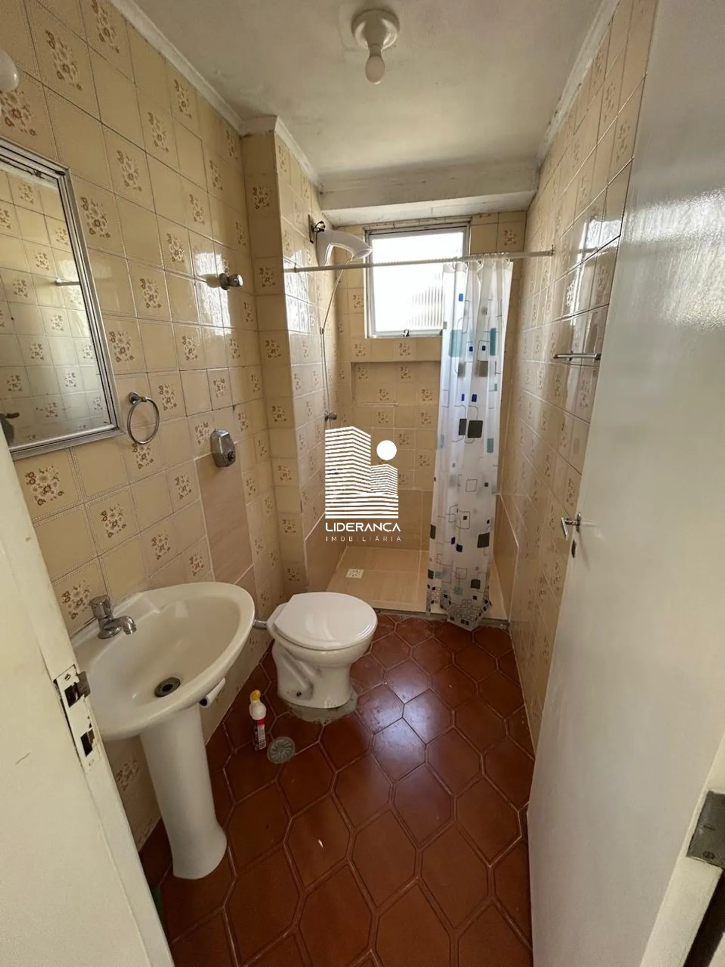 Квартира с 2 спальнями, 1 ванной и 1 местом, 72 м² — photo 4