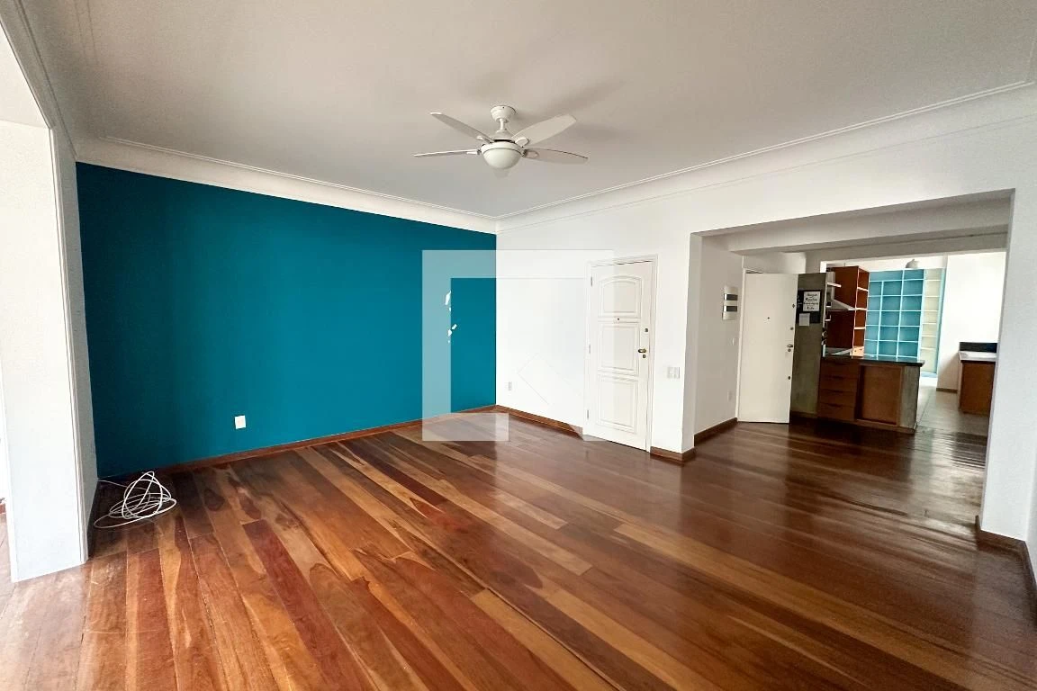Apartamento com 4 quartos e sala de estar, 3 banheiros — photo 4