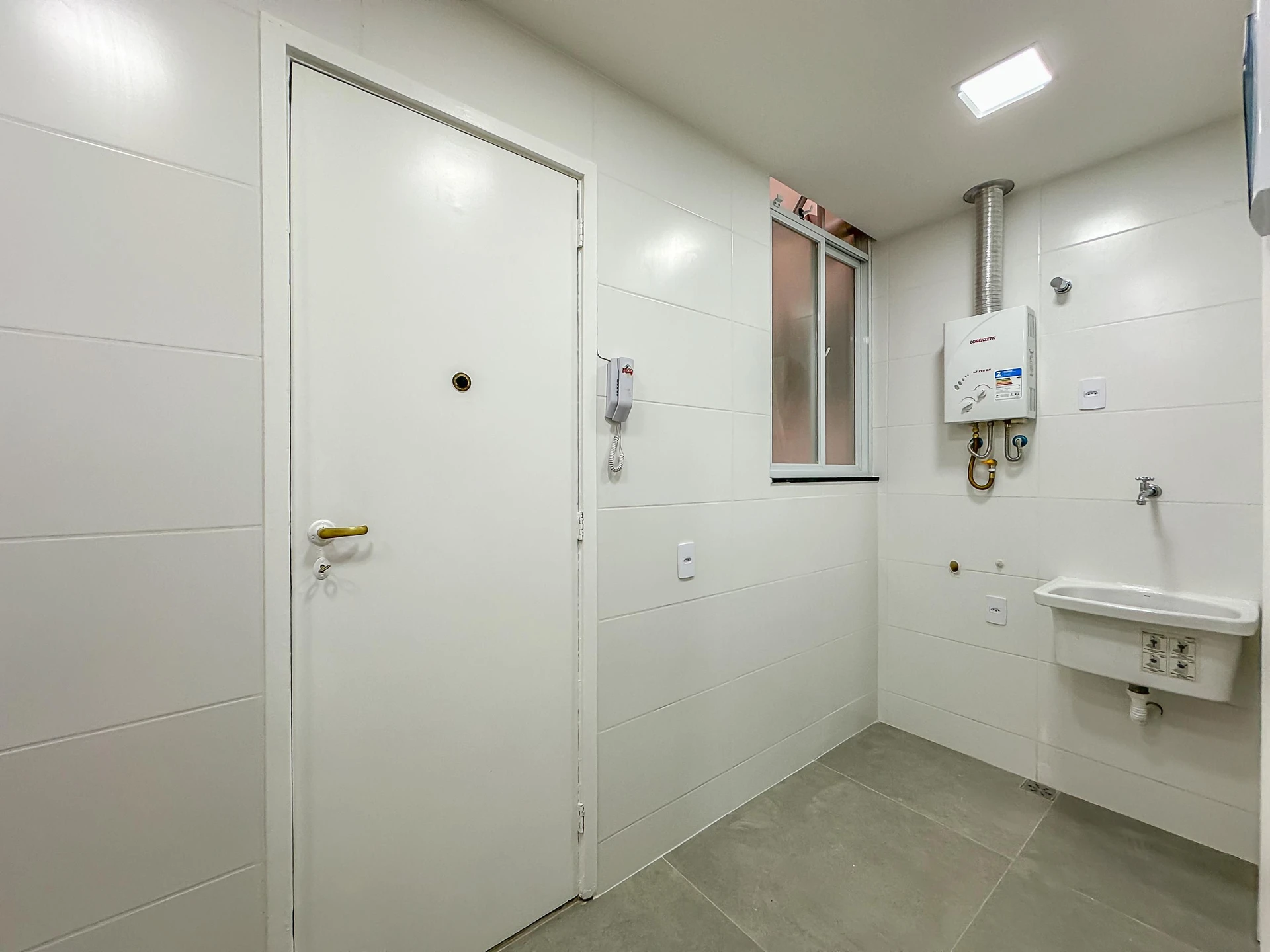 One-bedroom, 50 m² apartment in Rio de Janeiro — photo 13