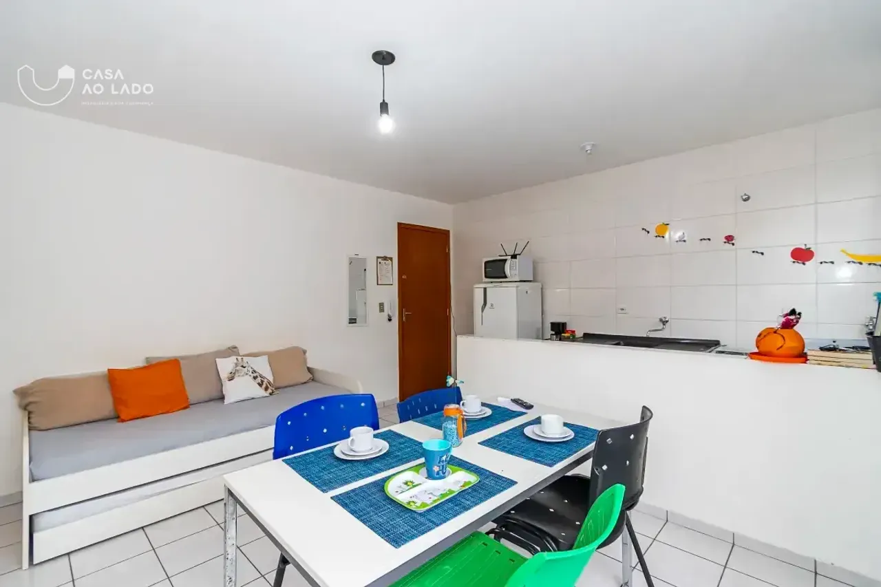 Furnished 1-bedroom flat with gas open-plan kitchen