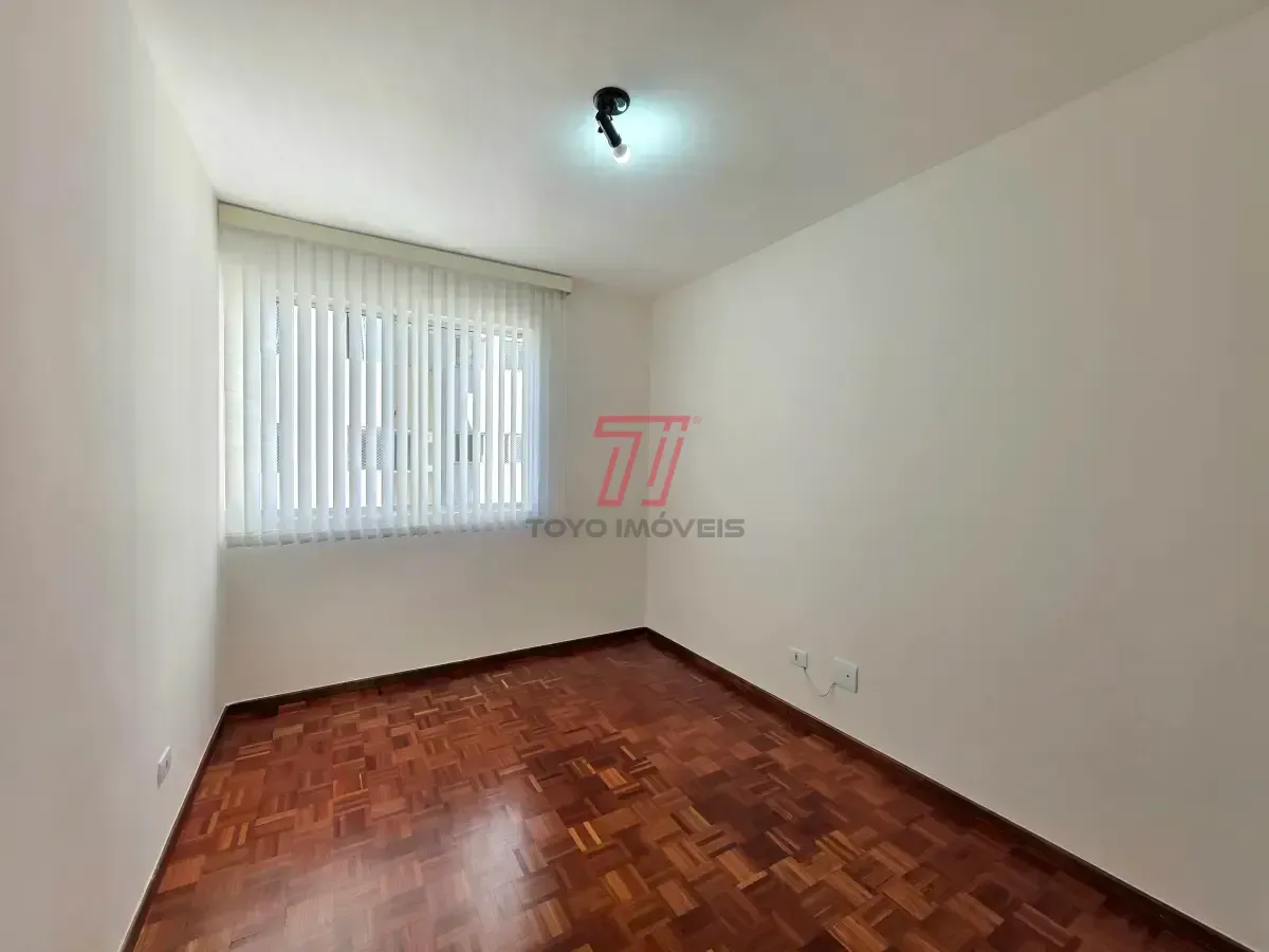 Rental apartment with 3 bedrooms and a balcony — photo 13