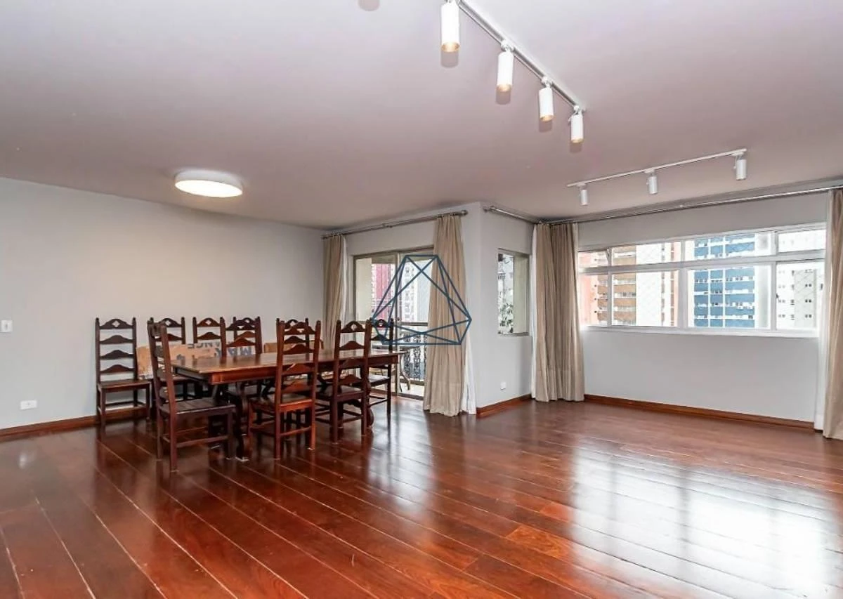 Rental apartment with 3 bedrooms and 2 parking spaces — photo 22