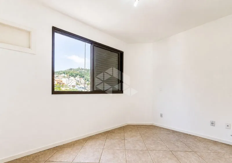 2-bedroom apartment with a water view in Florianópolis — photo 14