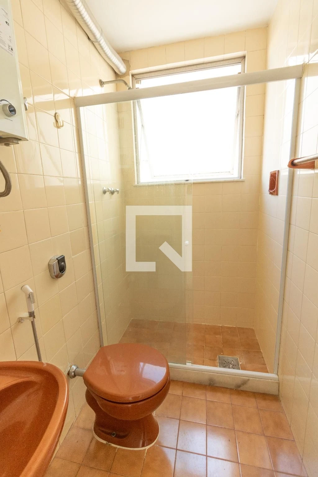 3-bedroom apartment in a building with a gym — photo 23