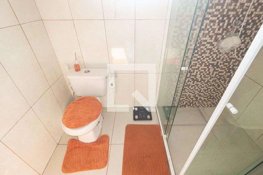Casa mobiliada com 2 quartos, 1 banheiro e 80 m² — photo 17