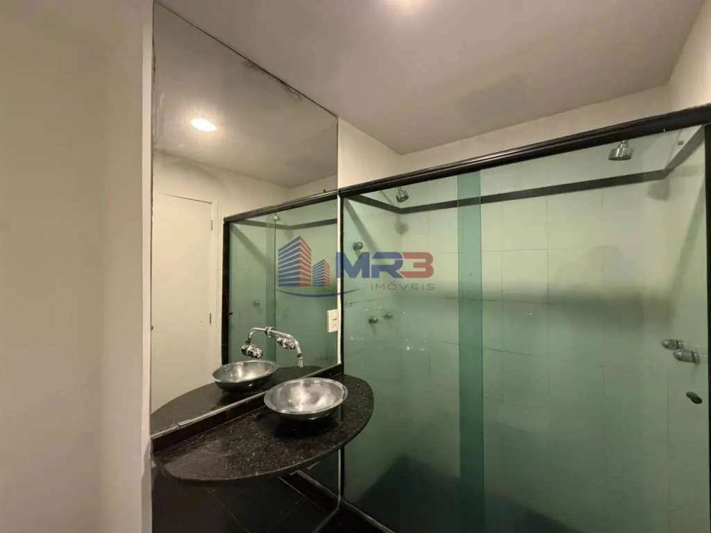 Top-floor apartment with 2 bedrooms and private BBQ — photo 25