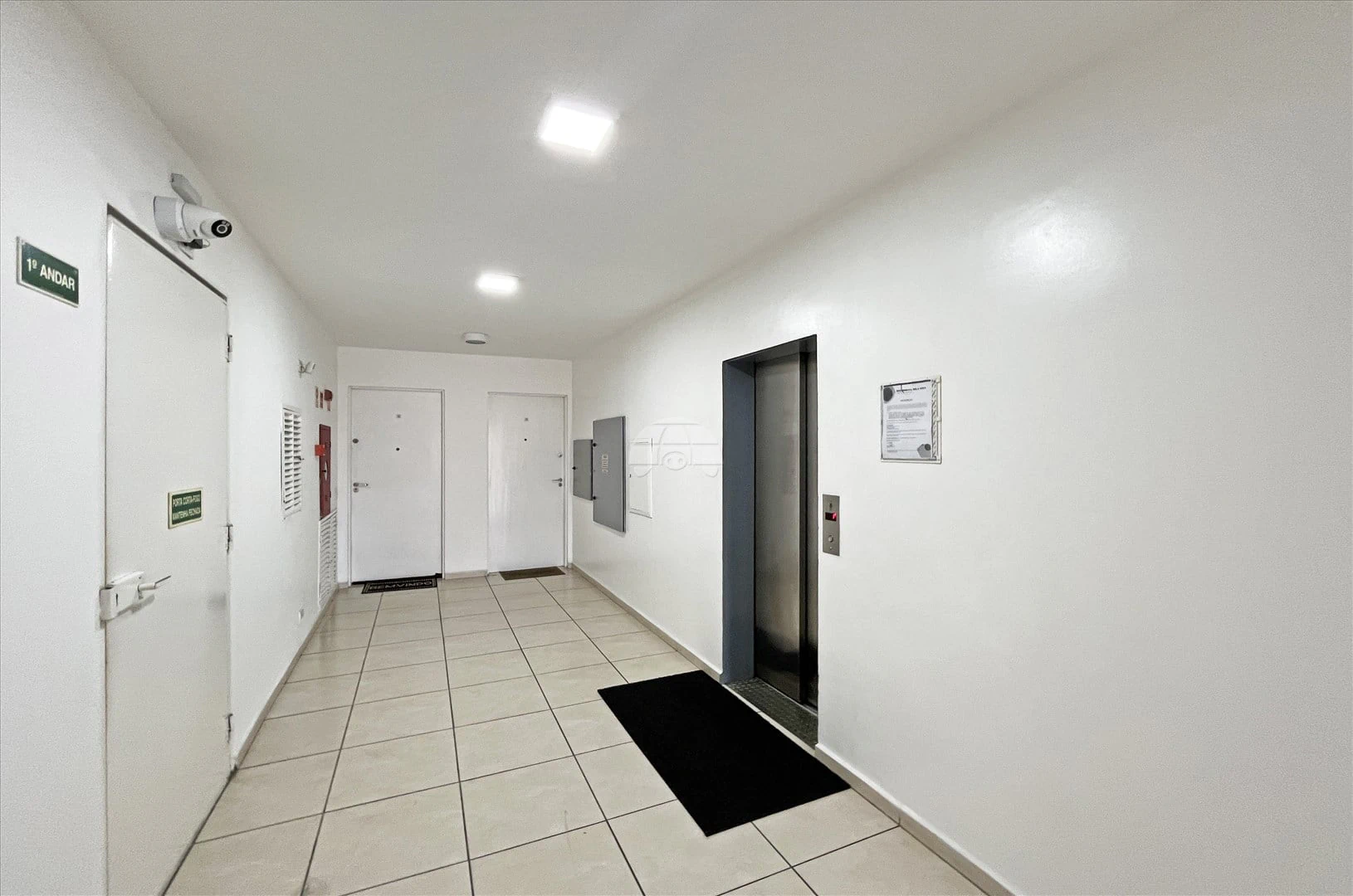 Apartment, 59 m², with wood or laminate floors — photo 20