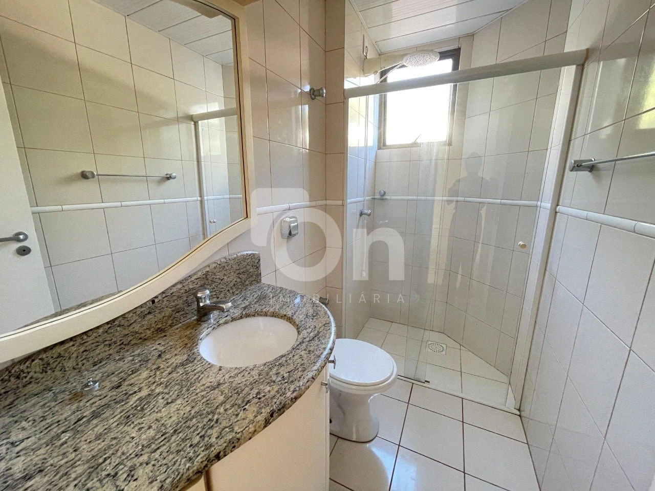 2-bedroom apartment with a home office in Florianópolis — photo 11