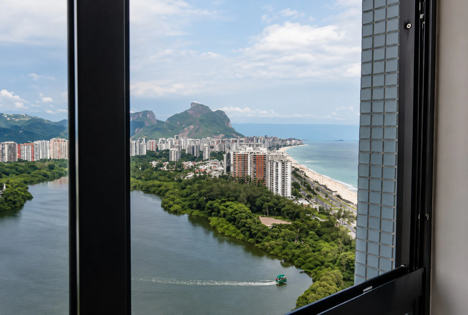 Furnished duplex penthouse, 180 m² with 3 bathrooms — photo 18