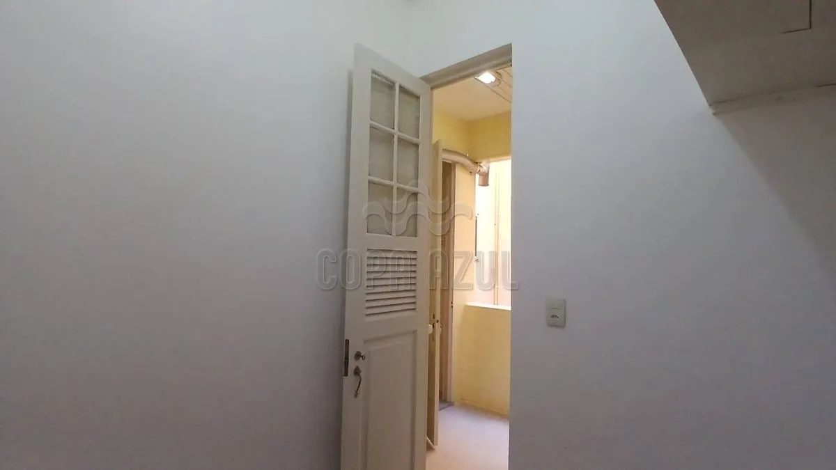 Unfurnished 2-bedroom apartment with 2 bathrooms — photo 39