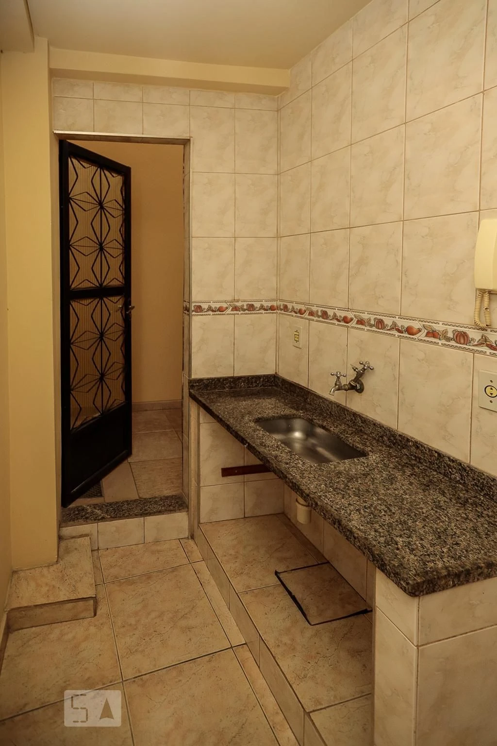 Kitnet para alugar com 1 quarto e 1 banheiro — photo 3