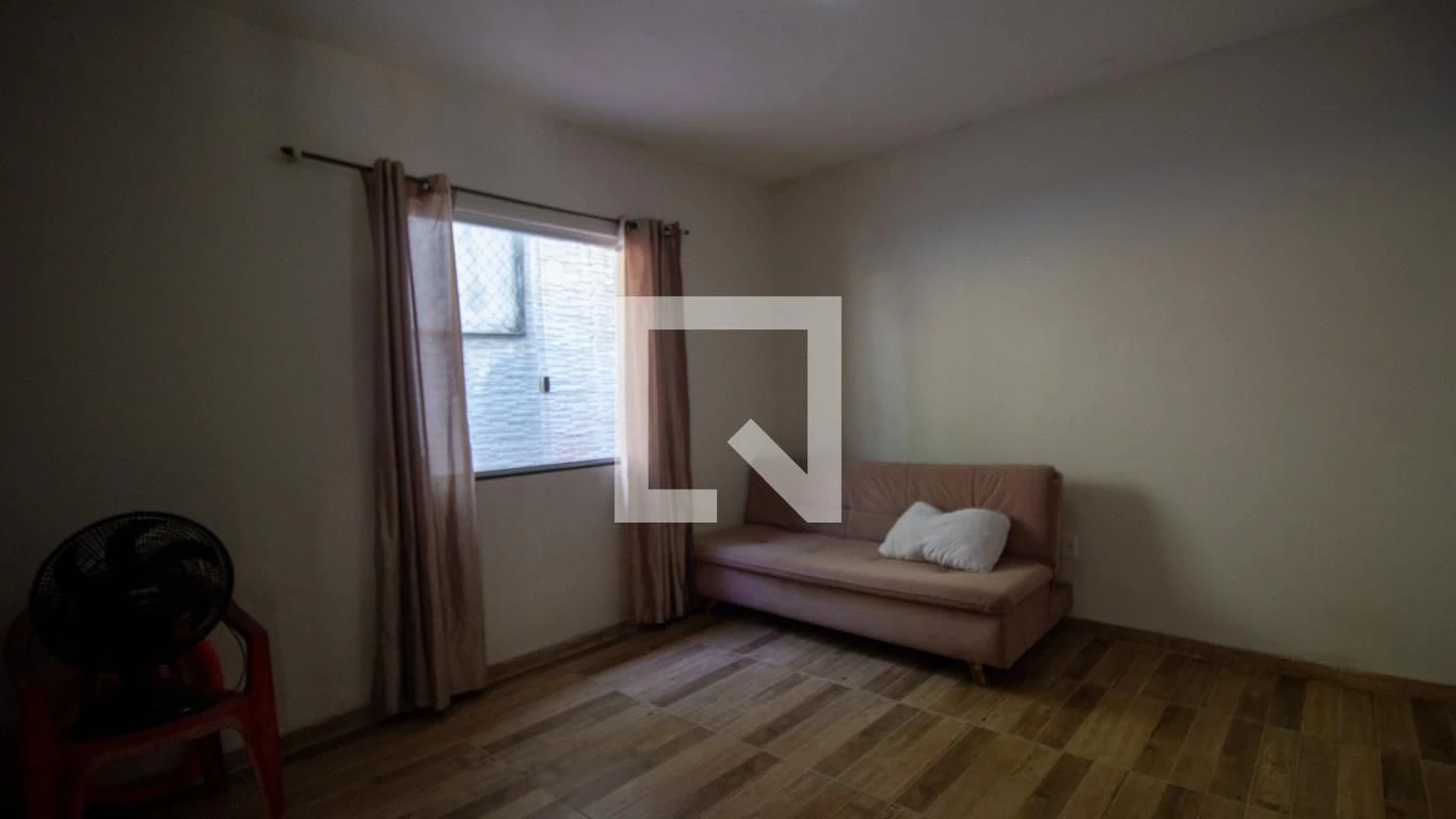 Furnished house with 5 bedrooms and 6 parking spaces — photo 64