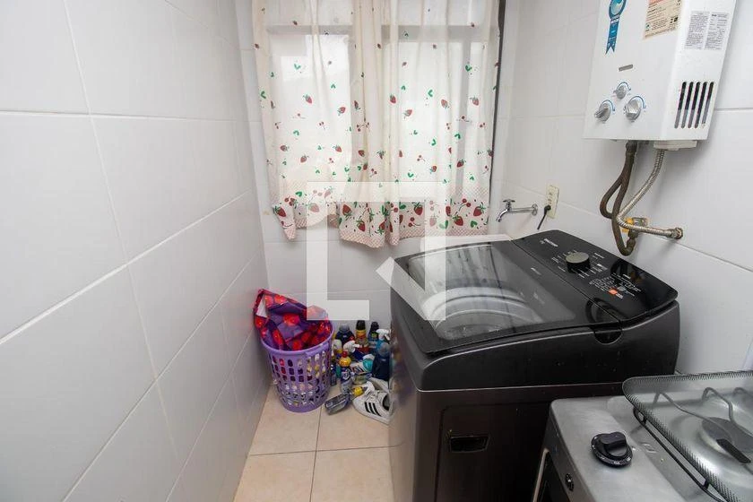 2-bedroom apartment with a mountain view in Rio de Janeiro — photo 34
