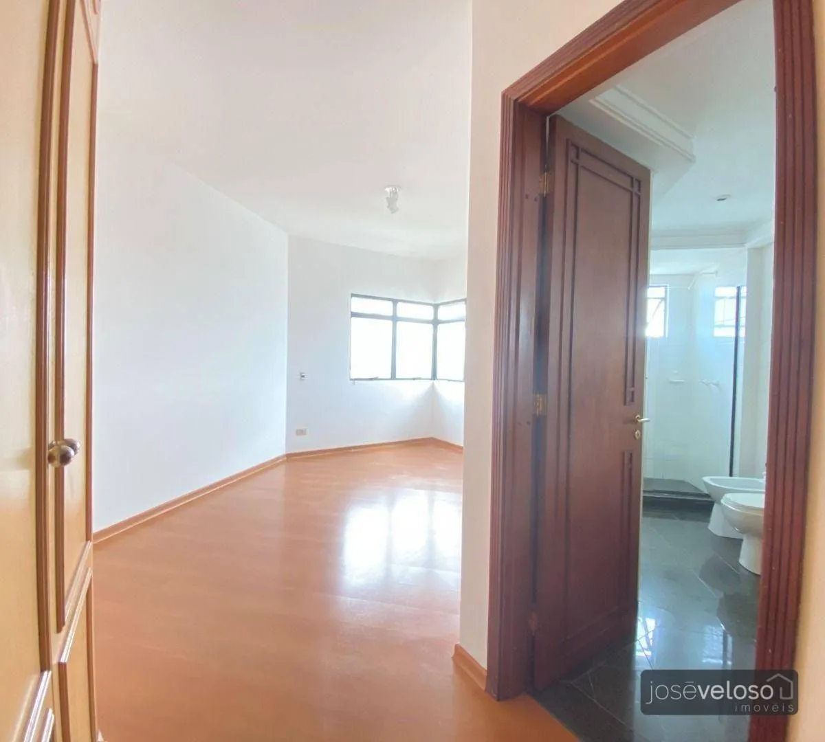 259 m² apartment with 4 bedrooms and private BBQ — photo 34
