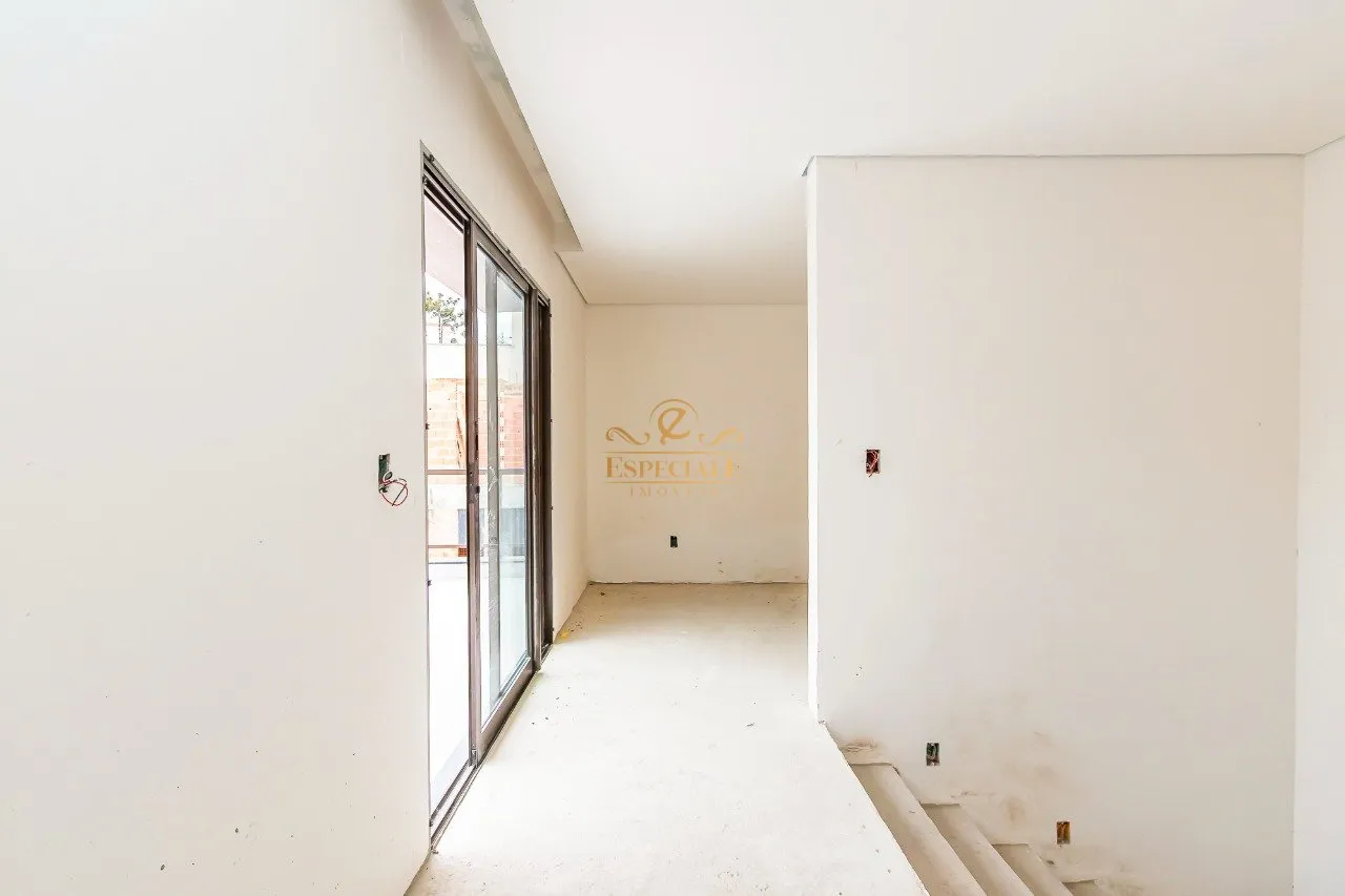 House with 3 bedrooms and a balcony in a gated community — photo 18