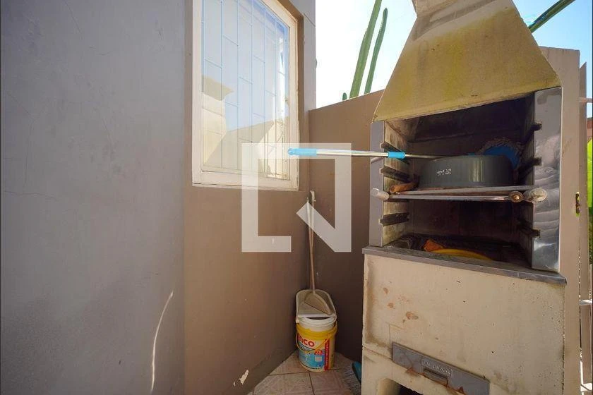 Furnished house with private garden and BBQ — photo 38