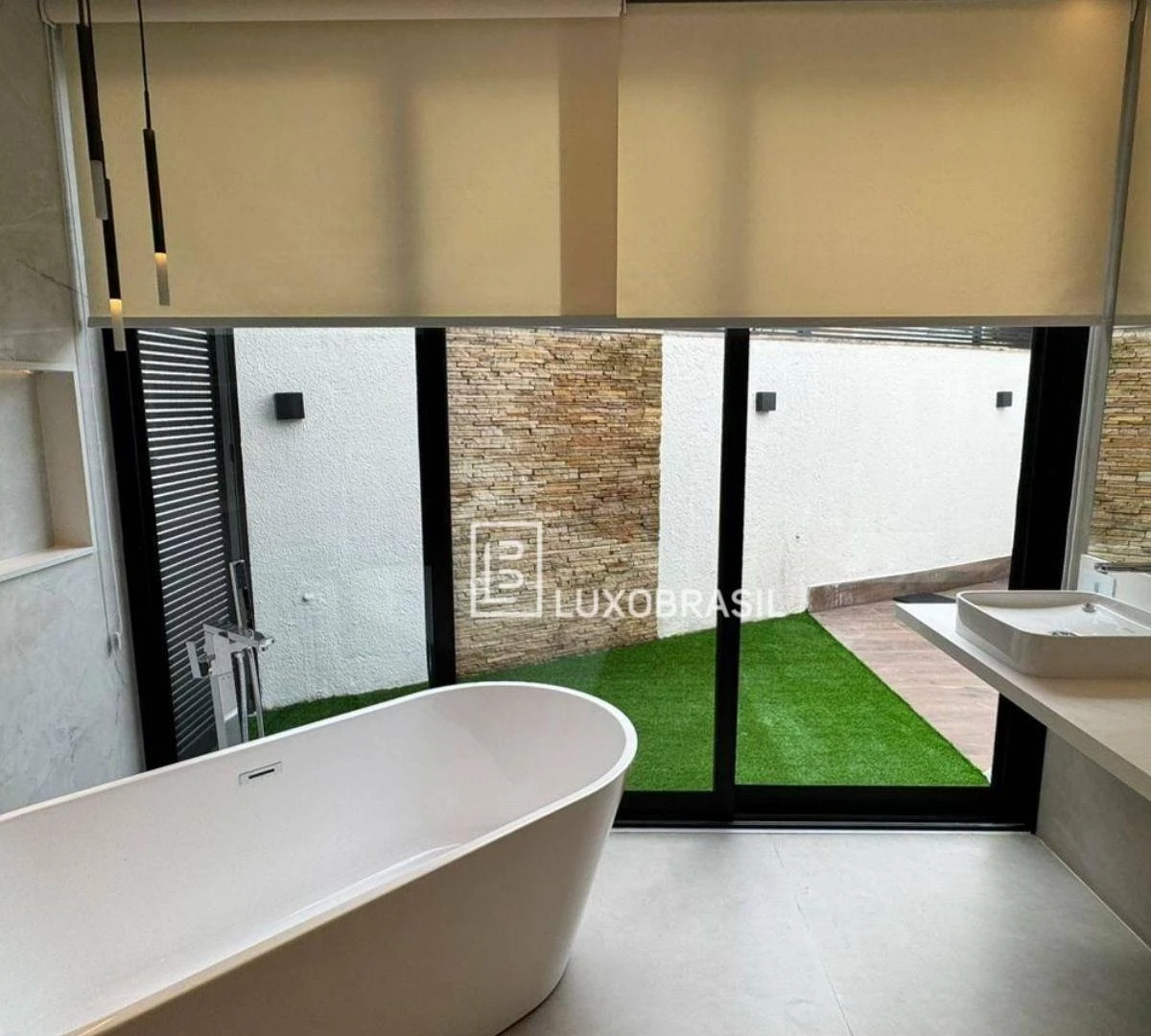 Casa mobiliada com 5 suítes e 300 m² com 2 vagas — photo 25