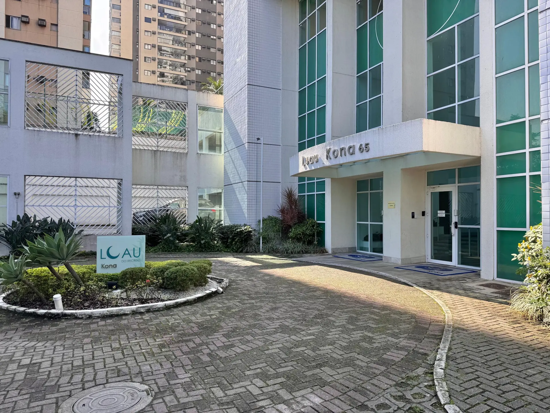 Apartamento mobiliado com 3 quartos e varanda fechada — photo 52