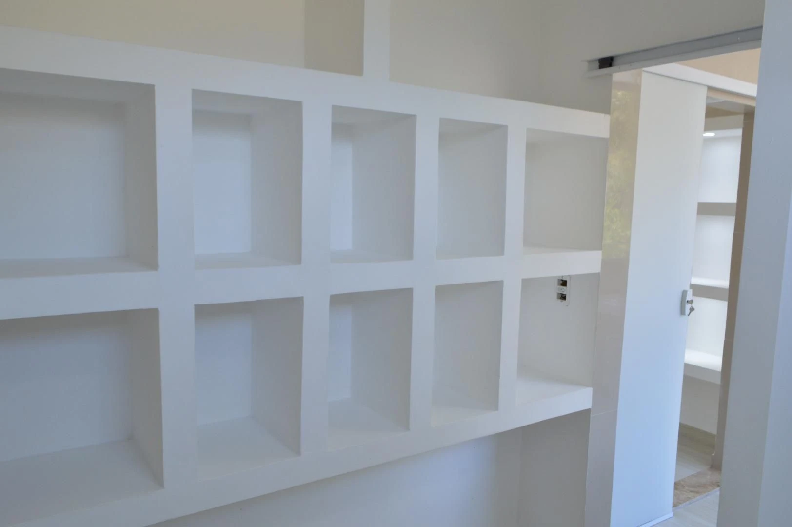 Ванна та 3 спальні: будинок 390 м² — photo 11