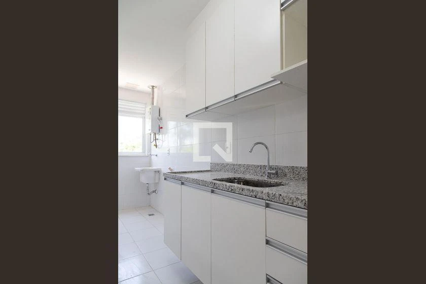 One-bedroom apartment with a mountain view — photo 8