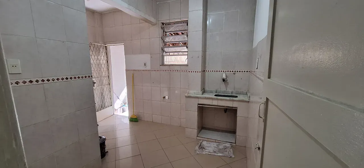 Ground-floor unfurnished apartment with 2 bedrooms