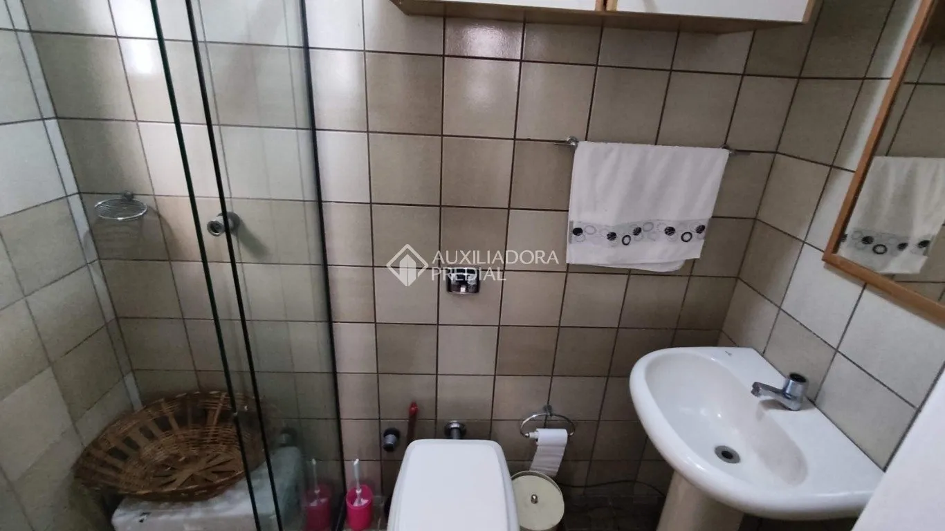 Apartamento amueblado de 4 dormitorios, 296 m², 3 plazas — photo 6