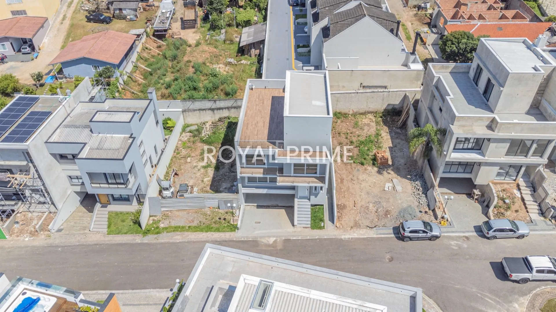 Unfurnished quadriplex house with 3 en-suite rooms — photo 64