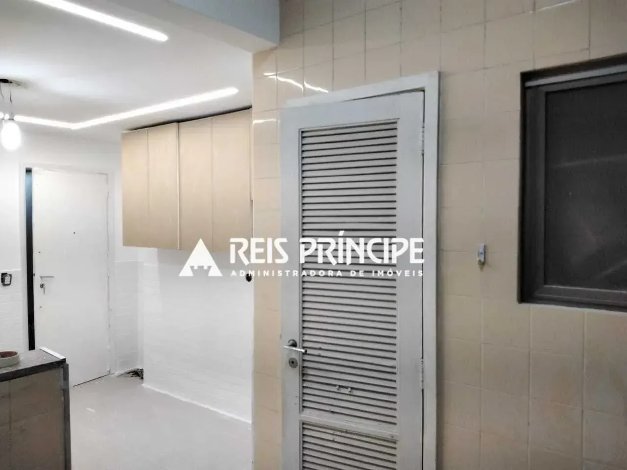 Apartment with 3 bedrooms, 3 bathrooms and 2 parking spaces — photo 3