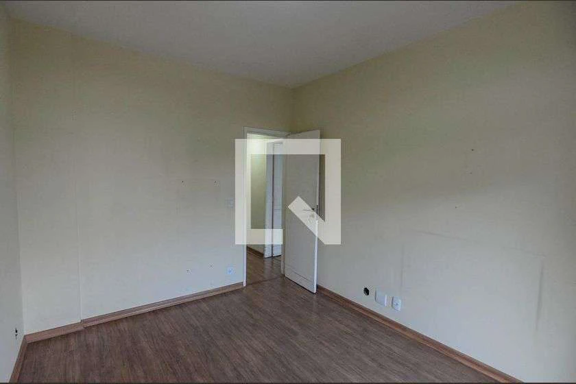 140 m² apartment with 4 bedrooms and 1 en-suite — photo 17