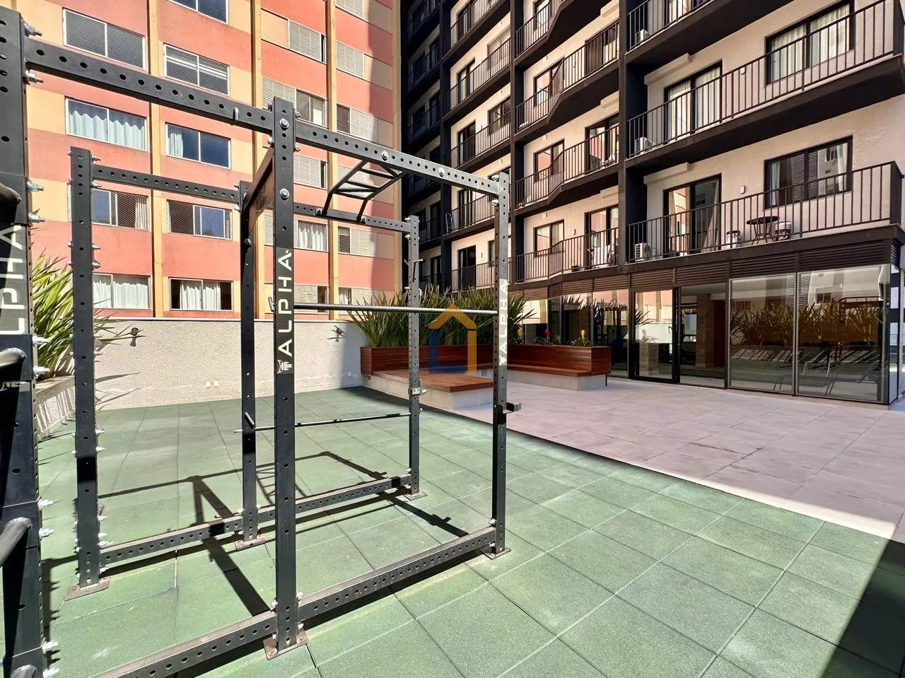 Furnished 26 m² apartment with a glass shower box — photo 45